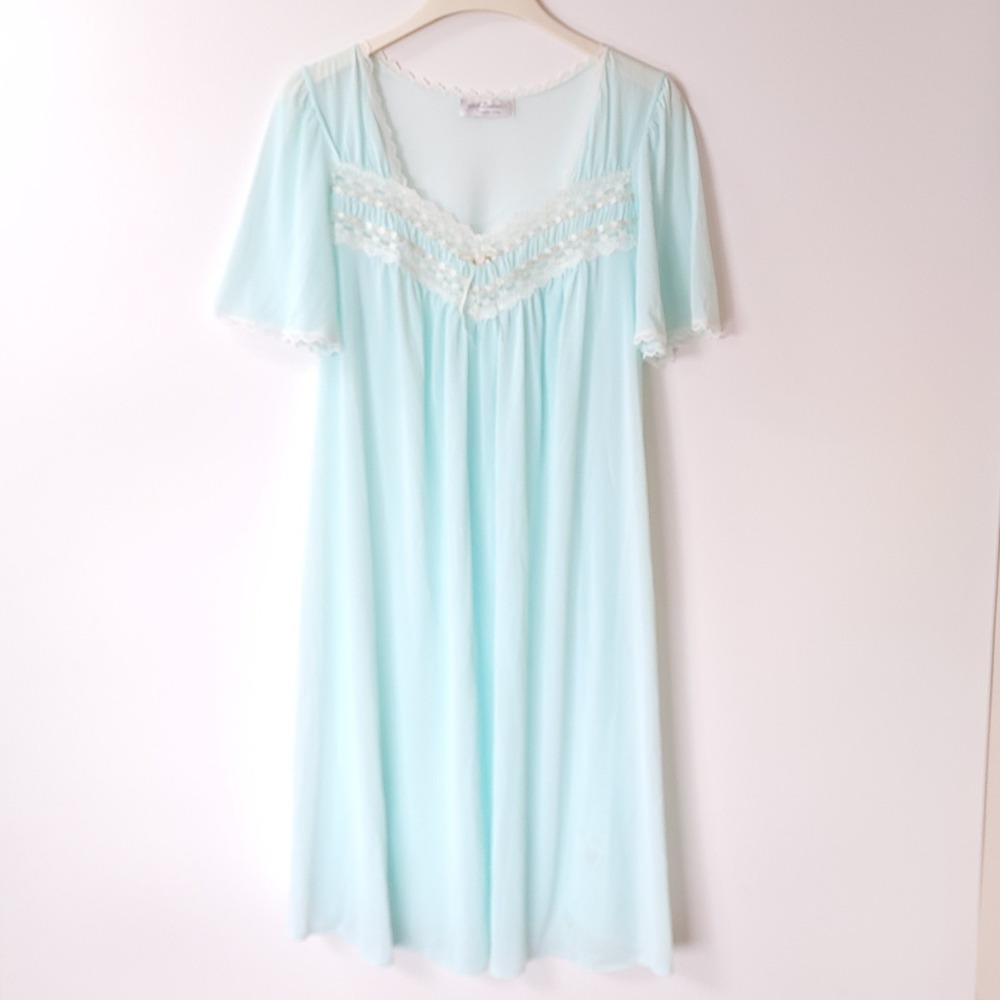 Miss Elaine Blue Nylon Lace Trim Nightgown Flutter Sleeve Sleepwear 20321